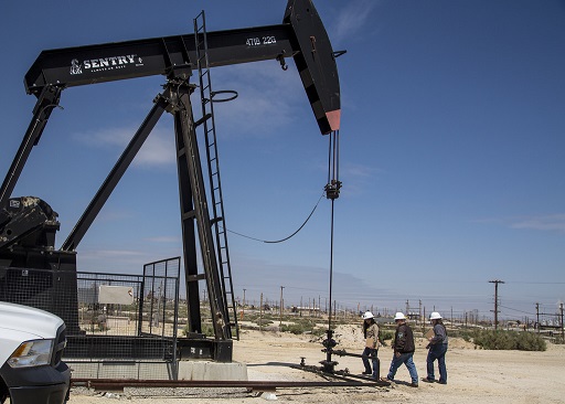 Giant oil well