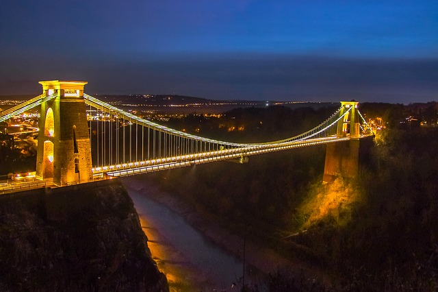 Clifton Suspension Bruidge at night in Bristol