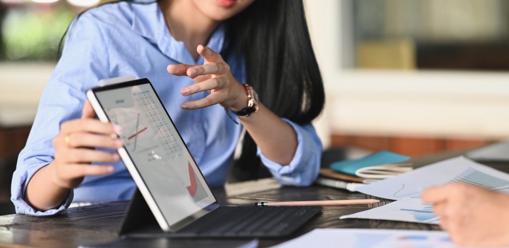 cdo-challenges--being-aware-of-data-literacy-problems