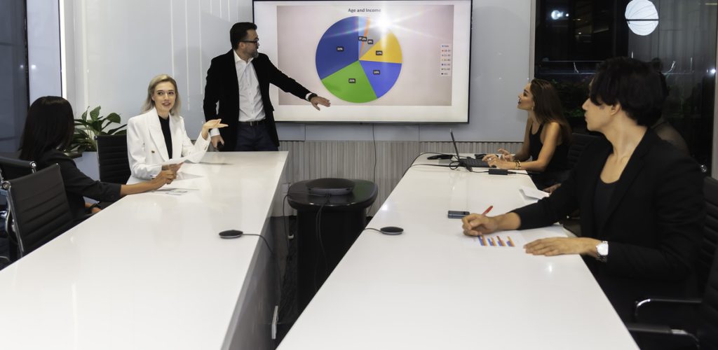 cdo-challenges--stressing-the-importance-of-a-data-strategy