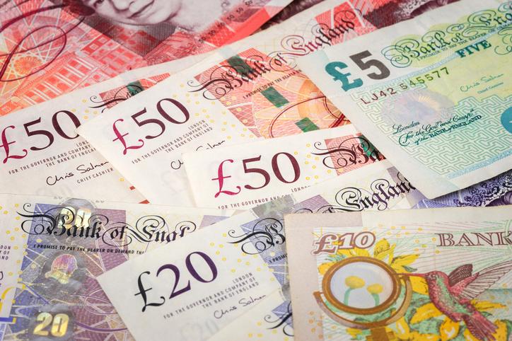 Cash money GBP.jpg