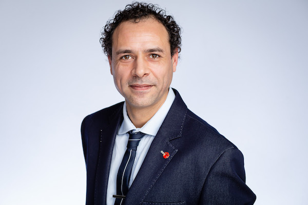 Darren Robertson