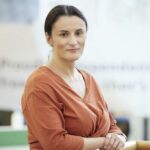 Natalie Jakomis Online