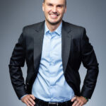 Vlad Kaltenieks Online