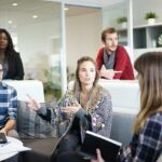 why-building-an-analytics-community-is-key-to-data-driven-transformation