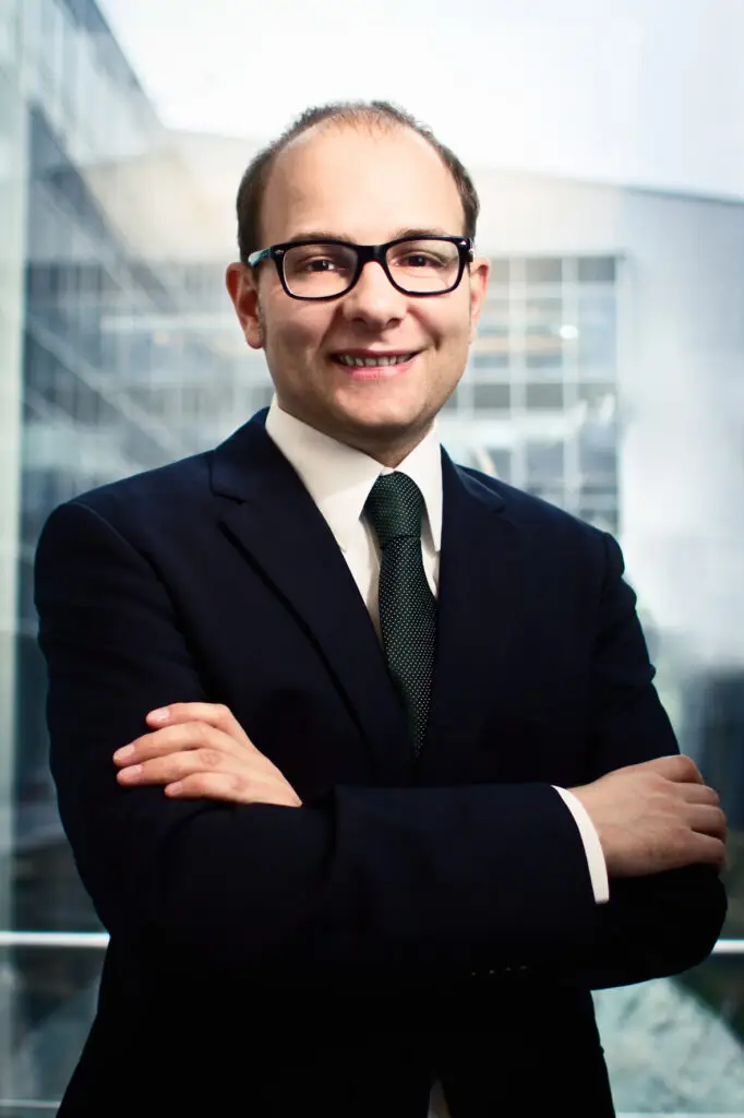 bastian nominacher